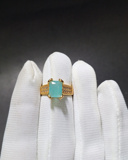 Aqua Luxe Gold Statement Ring