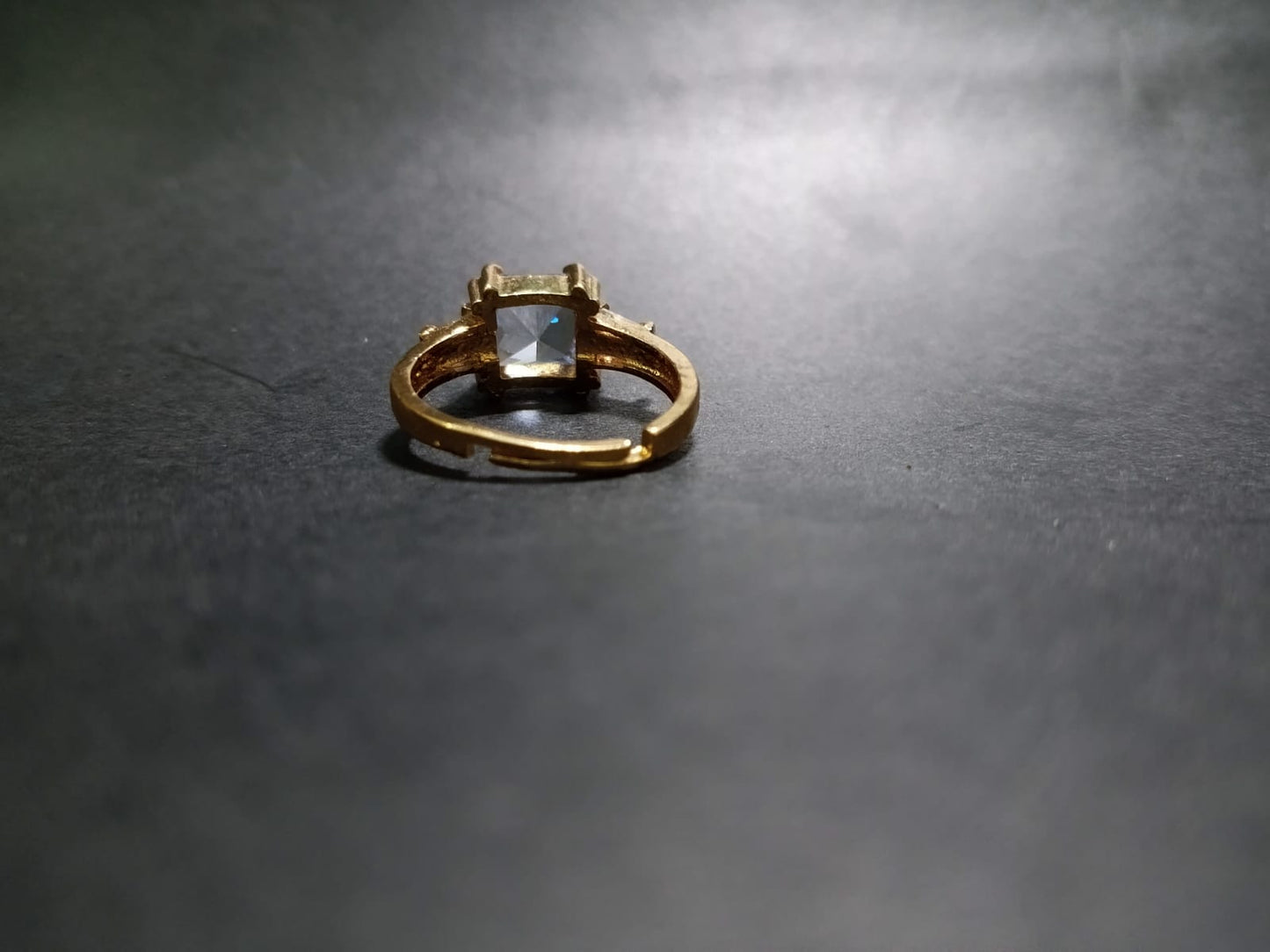Pure Shine Crystal Adjustable Ring 🤍