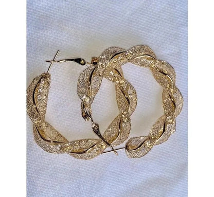 Twisted Hoops Earrings ✨️