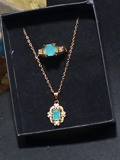 Emerald Luxe Statement Necklace Set